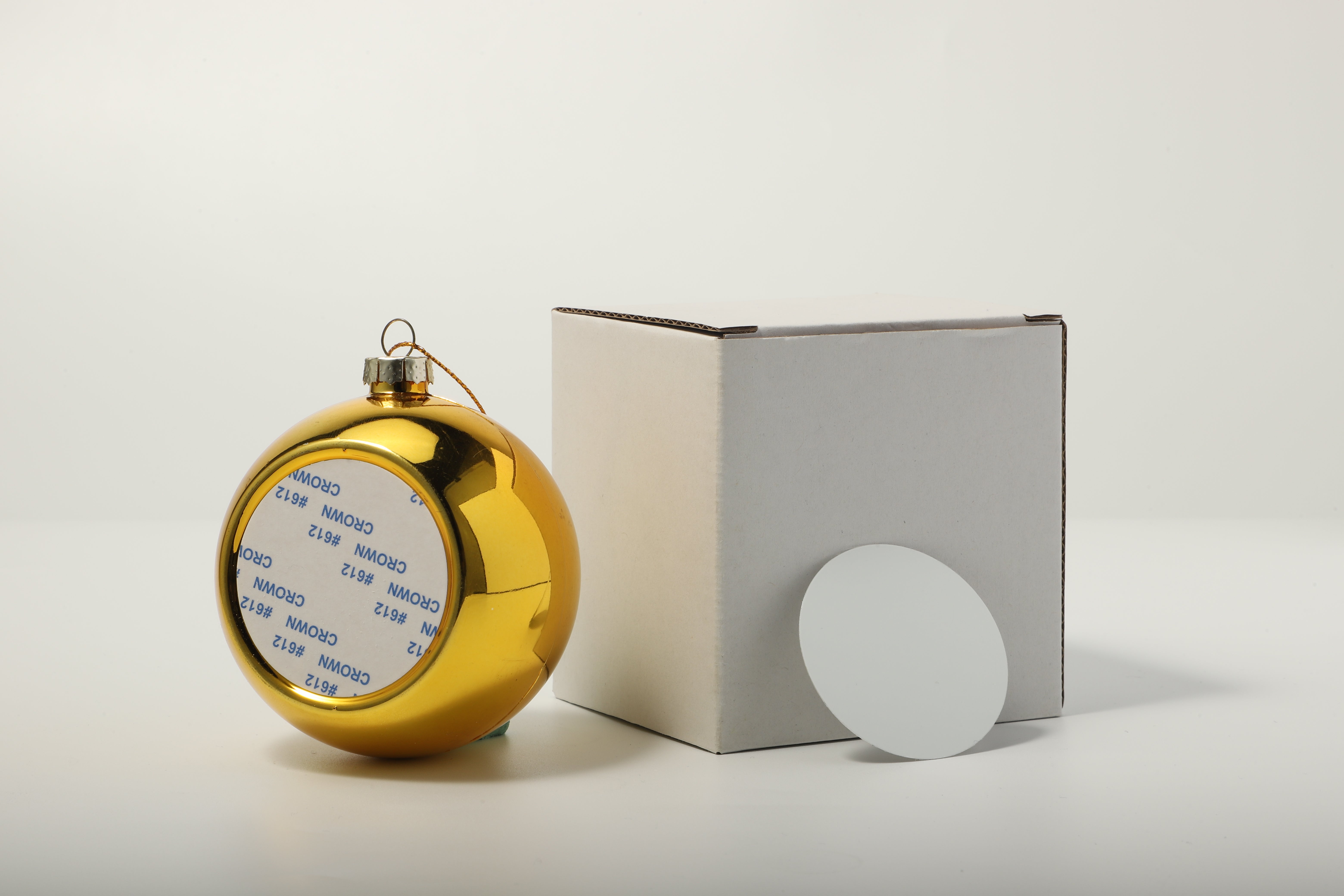Christmas bauble - Gold