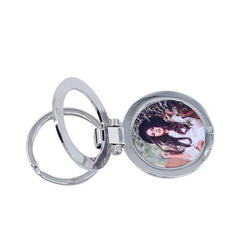 Round Metal Keyring with Magnetic closing
